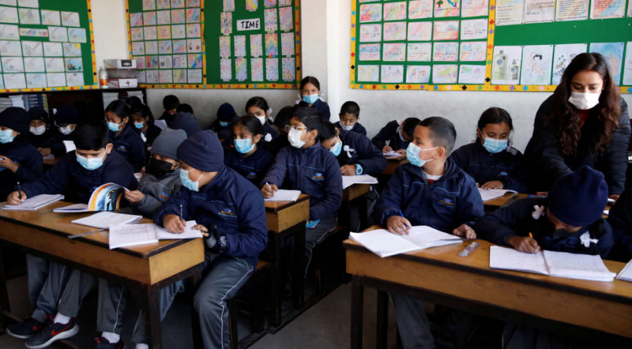 Creative Commons: Students wearing masks to school during a pandemic